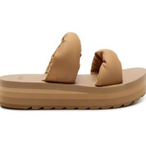 Womens Yoga Twist-N-Slide Sandal | Platform Sandals for Women | Yoga Mat Footbed with 1.25" Platform